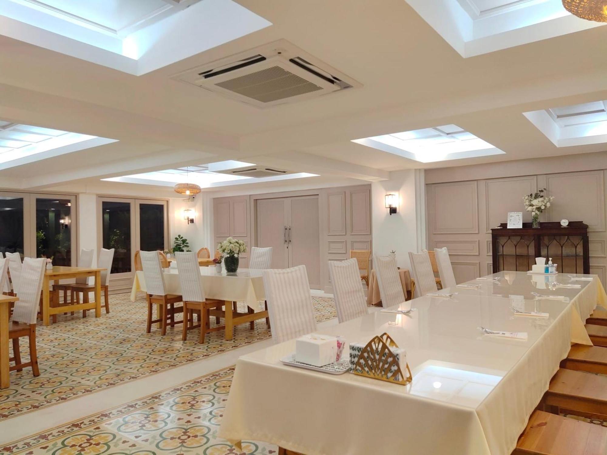 Regent Ramkhamhaeng 22 Hotel Bangkok Ngoại thất bức ảnh