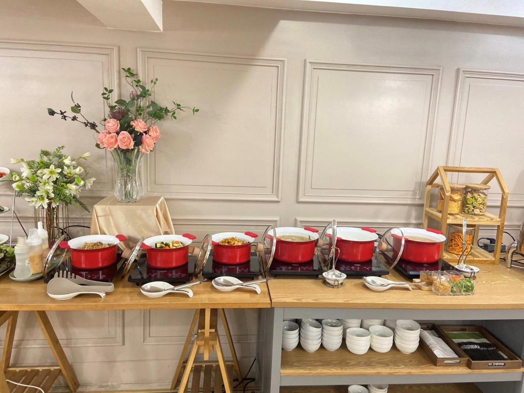 Regent Ramkhamhaeng 22 Hotel Bangkok Ngoại thất bức ảnh