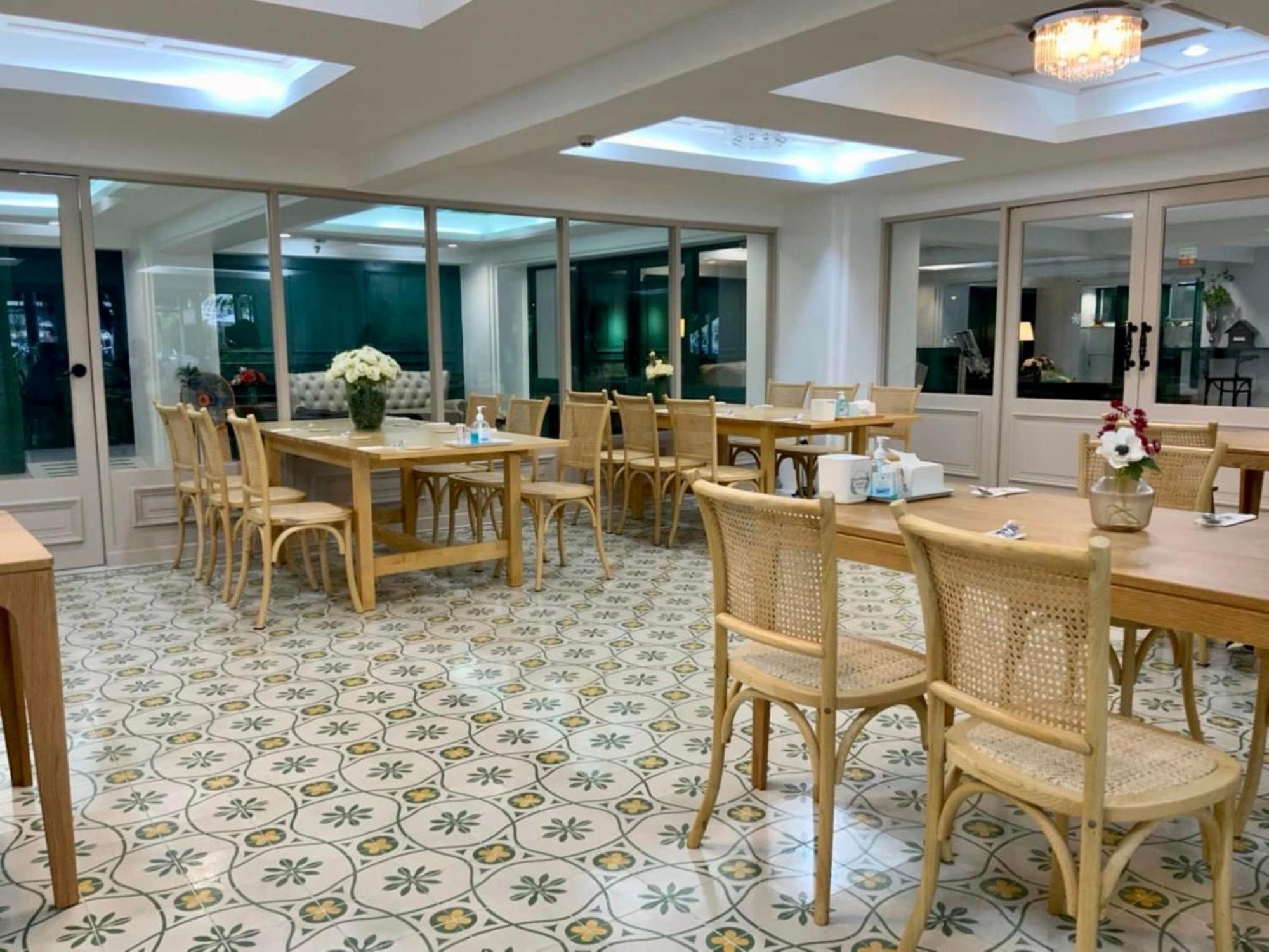 Regent Ramkhamhaeng 22 Hotel Bangkok Ngoại thất bức ảnh