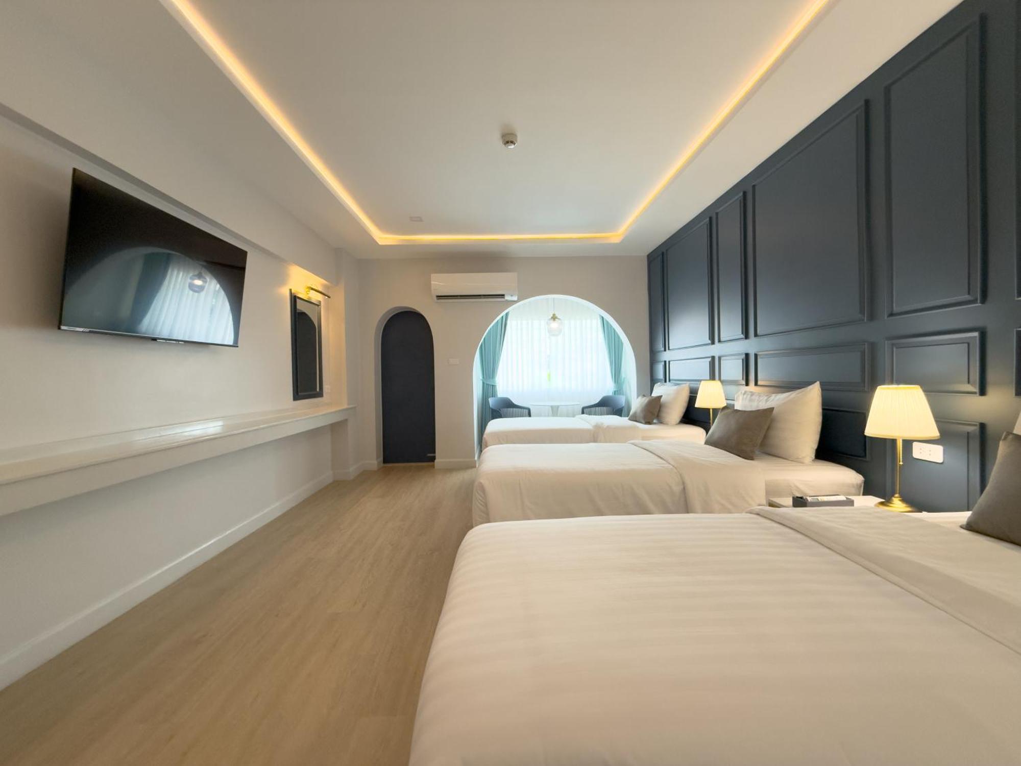 Regent Ramkhamhaeng 22 Hotel Bangkok Ngoại thất bức ảnh