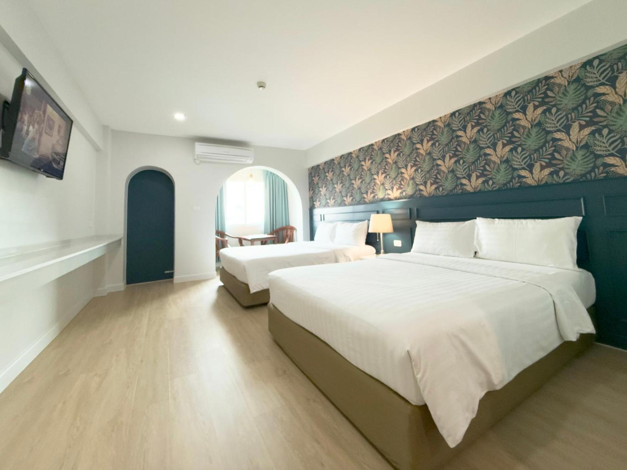 Regent Ramkhamhaeng 22 Hotel Bangkok Ngoại thất bức ảnh