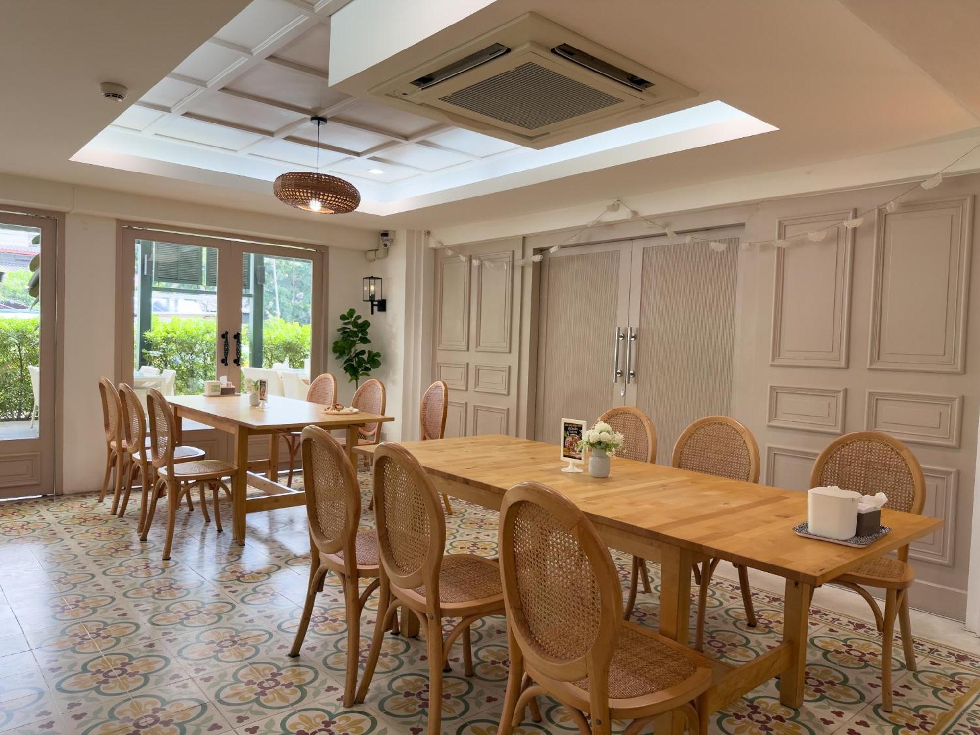 Regent Ramkhamhaeng 22 Hotel Bangkok Ngoại thất bức ảnh