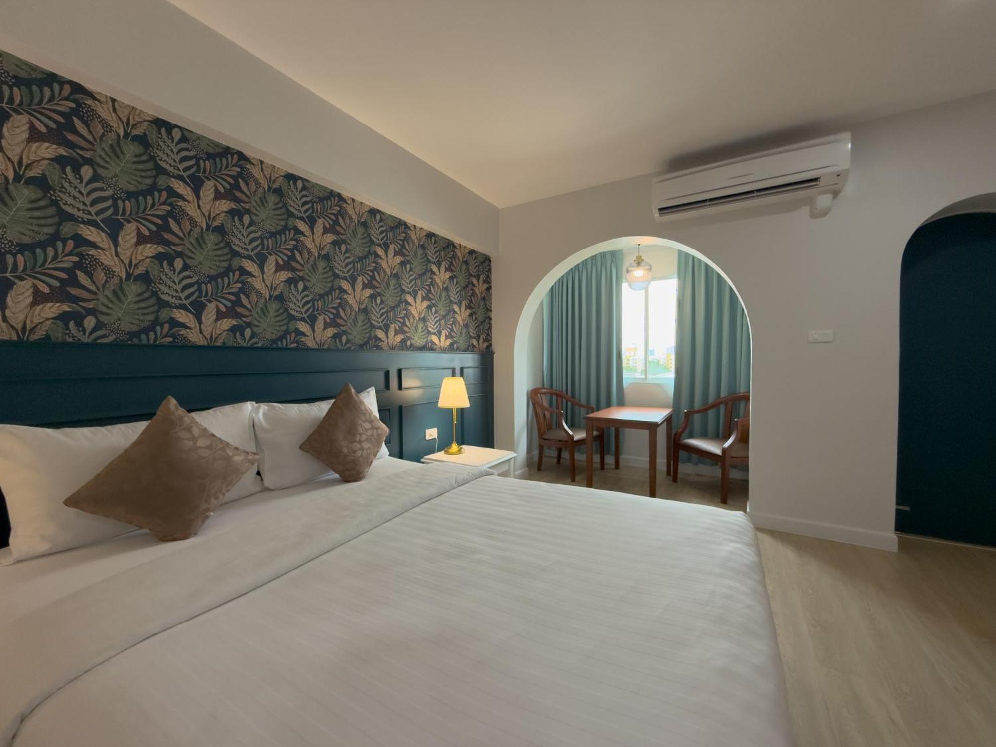 Regent Ramkhamhaeng 22 Hotel Bangkok Ngoại thất bức ảnh